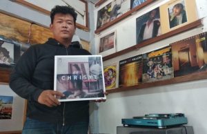 Dari Hobi, Milenial di Palembang Ini Buka Usaha Piringan Hitam