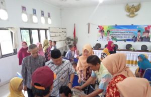 Penyandang Disabilitas di Muba Terima Bantuan Kursi Roda