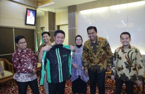 Grab Diminta Promosikan Produk Halal Sumsel