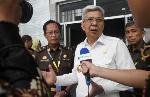 Wagub Ingatkan Bupati dan Walikota Tidak Persulit Investasi