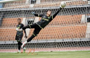 Sriwijaya FC Rekrut Eks Kiper Bajul Ijo