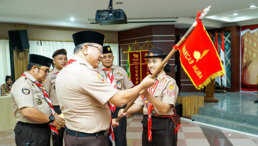 Musni Wijaya Lepas Peserta Lomba Regu Pramuka Penggalang Tingkat Lima Kontingen Kwartir Cabang Muba