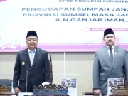 Lantik Ganjar Iman Gantikan Samsul Bahri, Wakil Gubernur Cik Ujang Hadiri Rapat Paripurna PAW DPRD Sumsel
