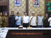 Gubernur Herman Deru Siap Jadi Penengah Suporter dan Manajemen Demi Selamatkan SFC Dari Degradasi
