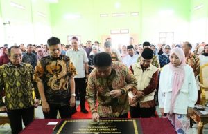 Gubernur Herman Deru Launching Sekolah Berasrama Berbasis Religi di OKU Timur