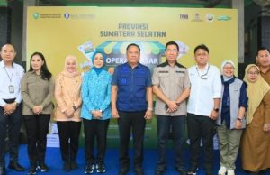 Wagub Cik Ujang Buka Operasi Pasar Murah di Sukawinatan, Tekan Inflasi dan Jaga Daya Beli Masyarakat
