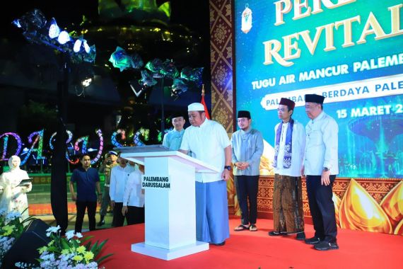 gubernur-sumsel-herman-deru-saat-meresmikan-revitalisasi-tug-tcup