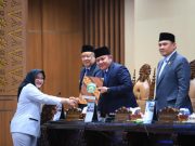 DPRD Sumsel Menerima dan Menyetujui LKPJ Gubernur Tahun Anggaran 2025